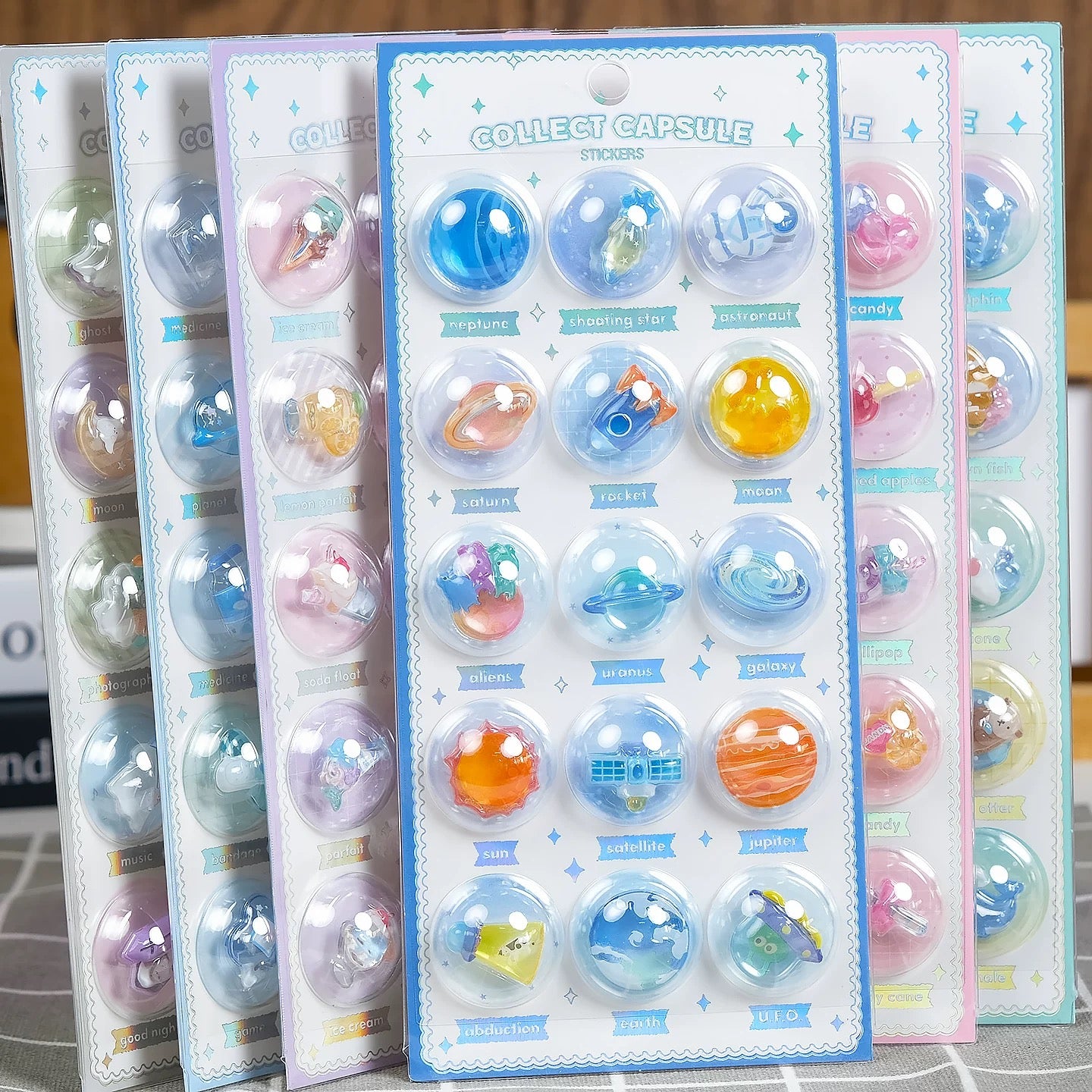 【カプセル3D】立体カプセルステッカー 宇宙・海洋・スイーツシリーズ 全6種